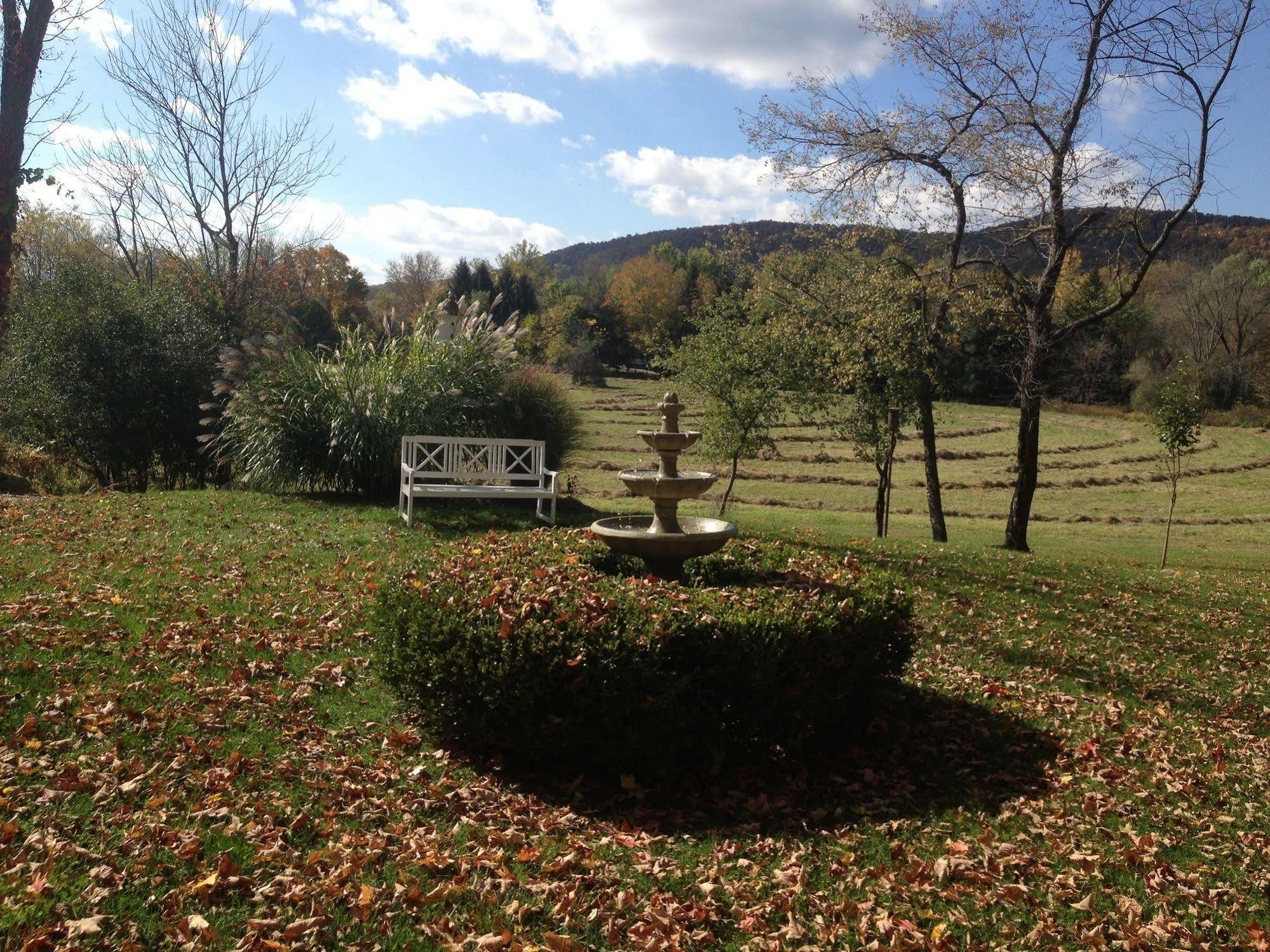 The Inn At Stony Creek Warwick Exterior photo